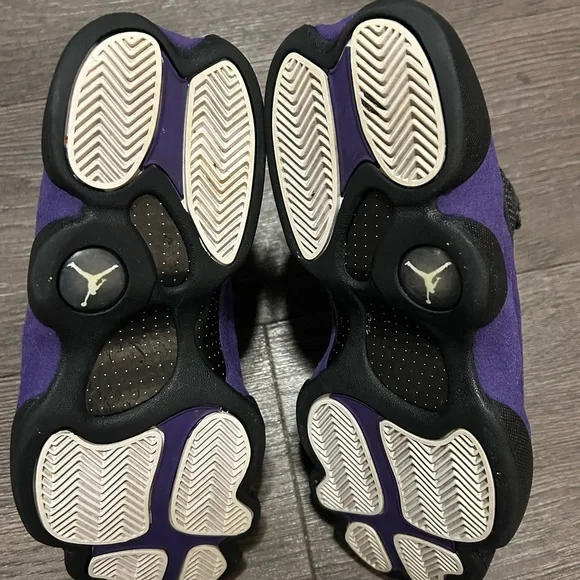 Jordan 13 Court Purple (Damaged) - Picture 3 of 5
